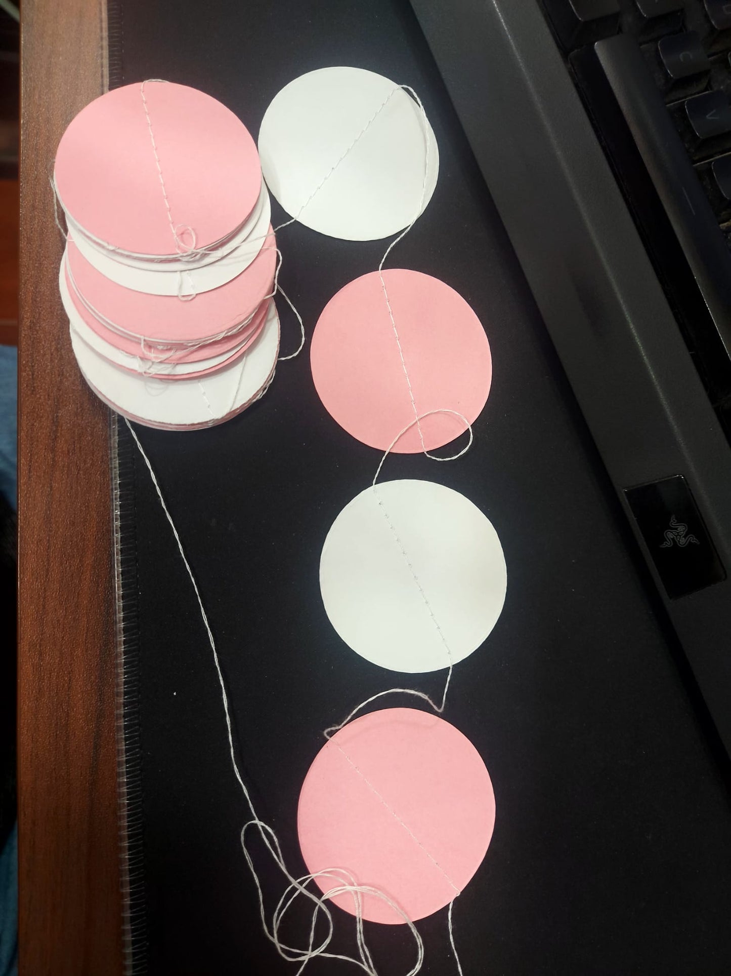 Paper Circle Garland – White and Pink
