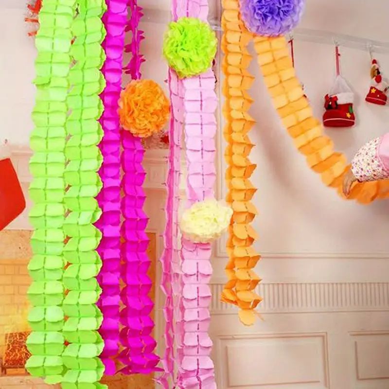 Four-Leaf Clover Garland  - Neon Pink