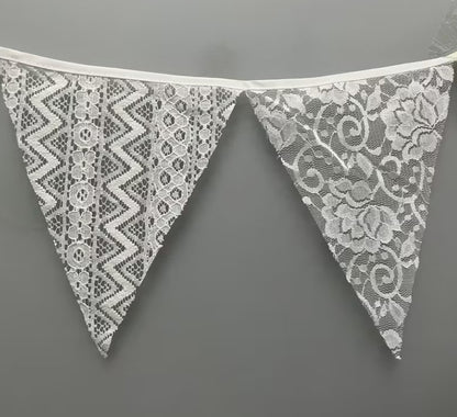 Vintage Lace Garland – 2.9 Meters