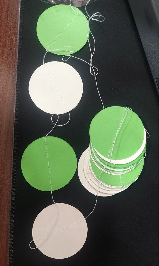 Paper Circle Garland – White and Green