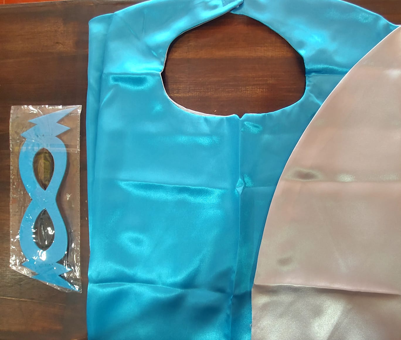 Double-Sided Superhero Cape & Matching Mask